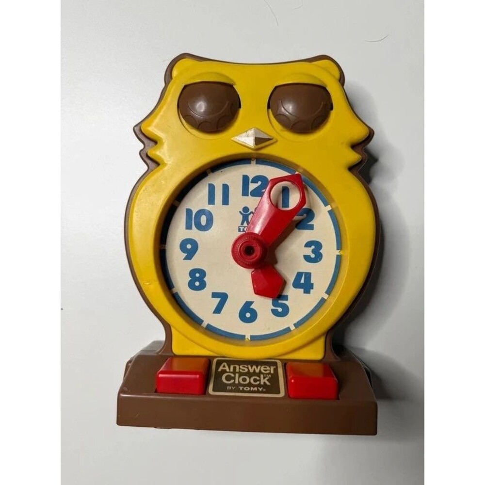 vintage 1975 Tomy Answer Clock owl learning toy